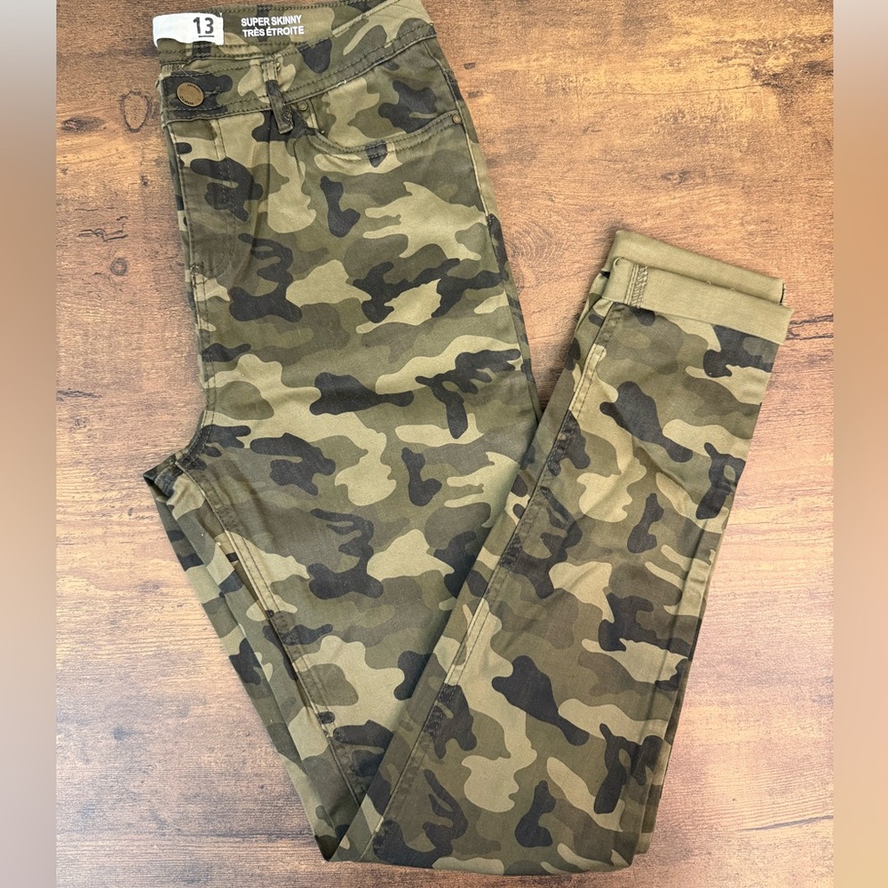 Miami Super Skinny Camo Jeans Size 13